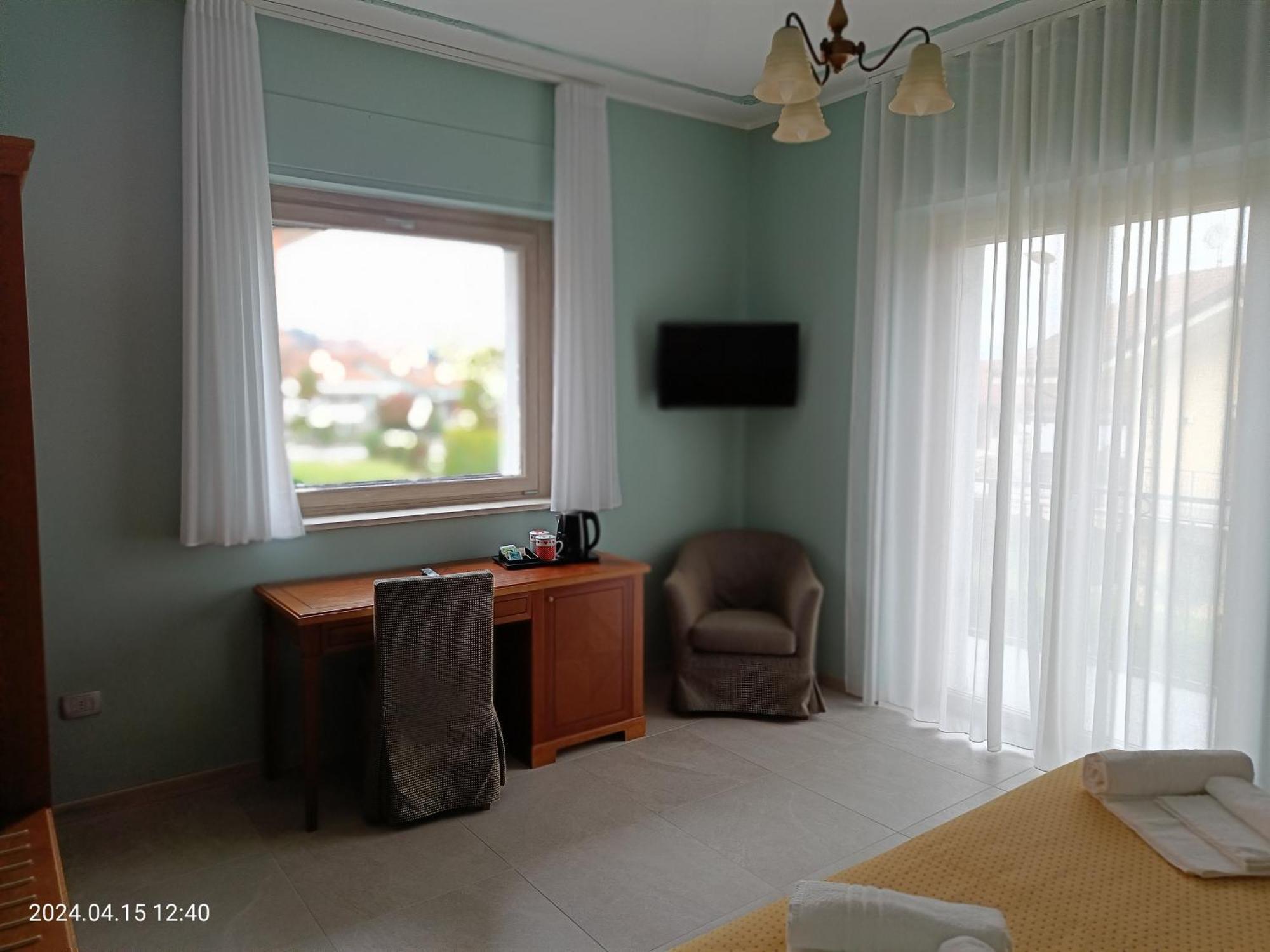 Villa Mariana Bed And Breakfast Saluzzo Exterior photo